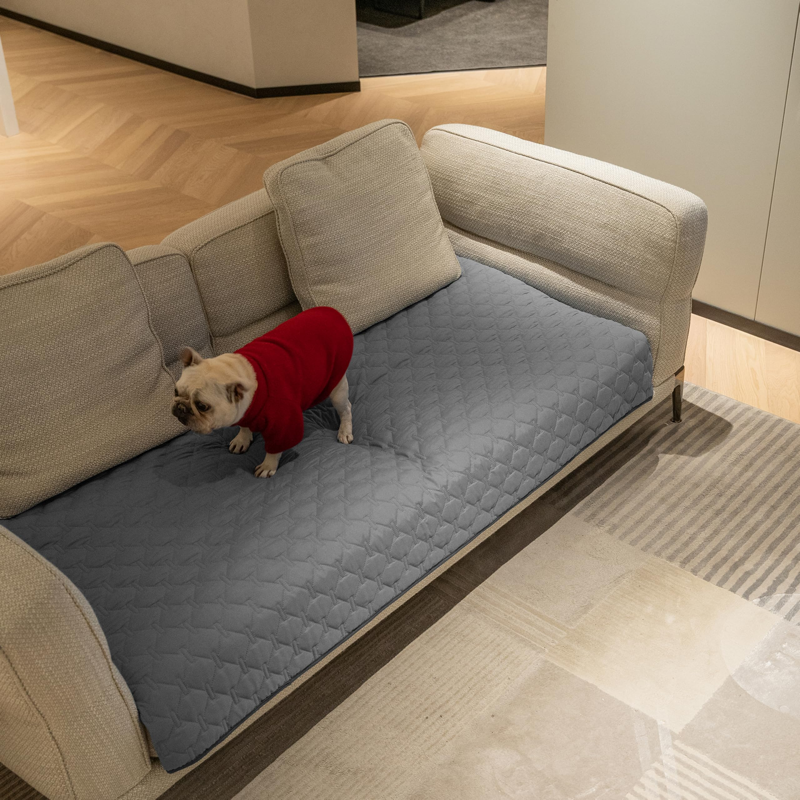Double-Sided Waterproof Dog Blanket, Reversible Polyester Pet Furniture Cover for Couch, Sofa, Car & Travel, 40 x 50 Inch
